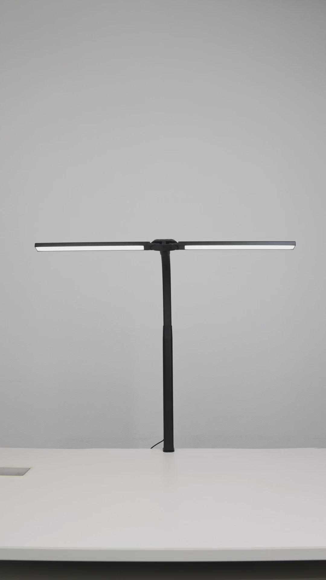 Nerius Axis Duo Flex — Adjustable Clamp Desk Lamp with Remote